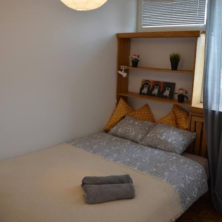 ורשה Ohmyhome - Sunny Apartment In City Center מראה חיצוני תמונה